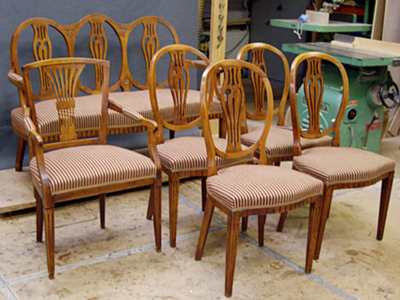 Correspondentie Hassy embargo antieke stoelen stofferen | Meubelrestauratie Haarlem - Booijink en Visser  meubelrestauratie
